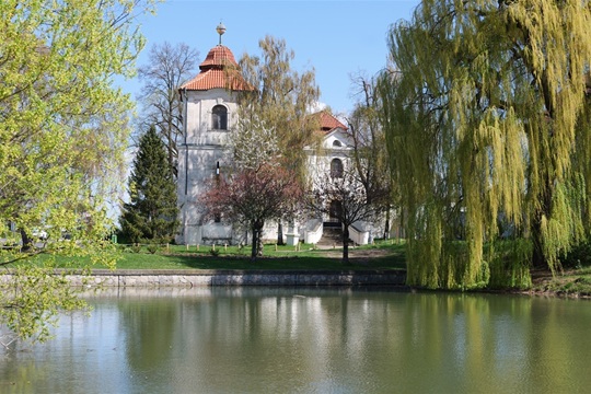 KOSTEL KOSTEL